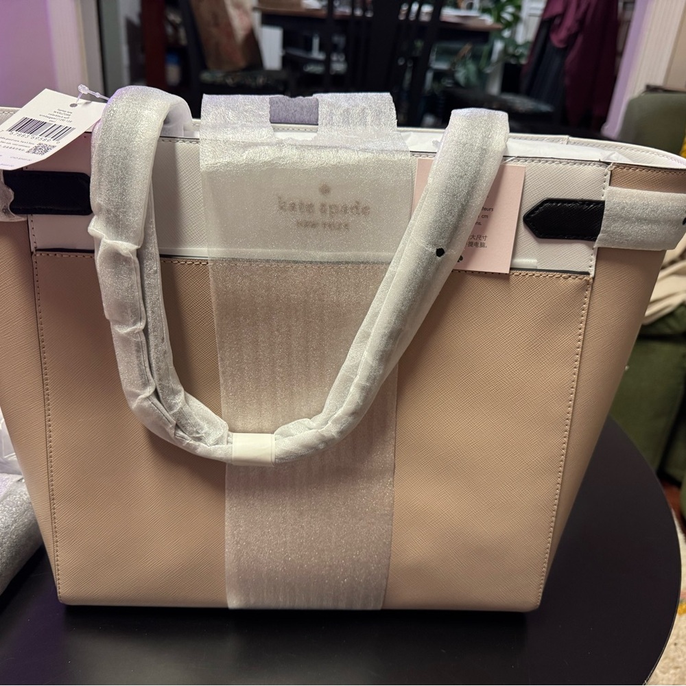 Kate Spade Beige and Black Tote